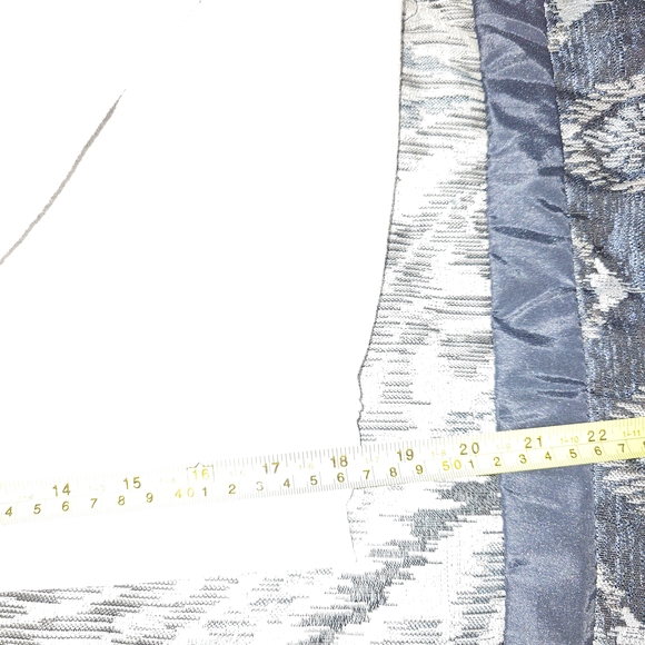 Gildan Gray Senior Day 2024 Crewneck Sweater - Picture 11 of 14